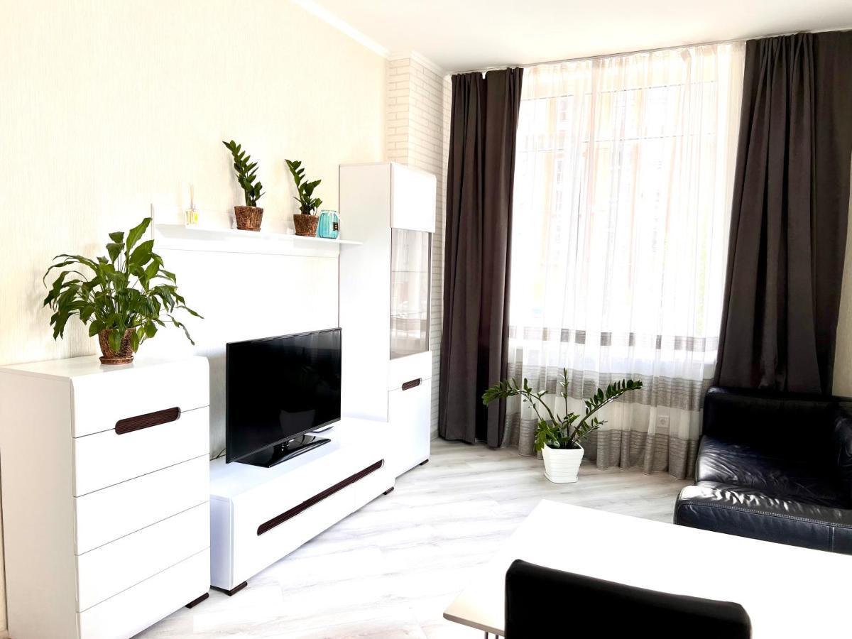 Osapart Cozy Apartment In A Complex Semycvit Lviv Luaran gambar