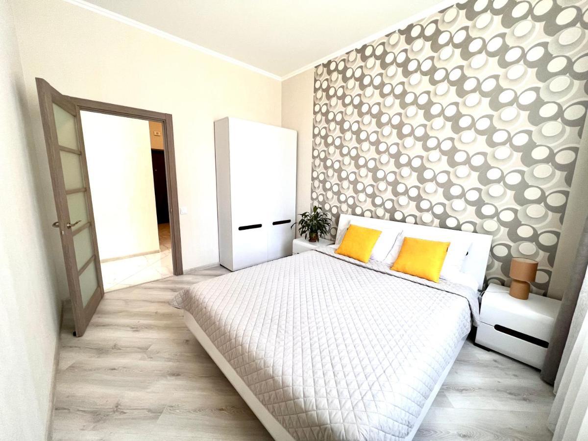 Osapart Cozy Apartment In A Complex Semycvit Lviv Luaran gambar